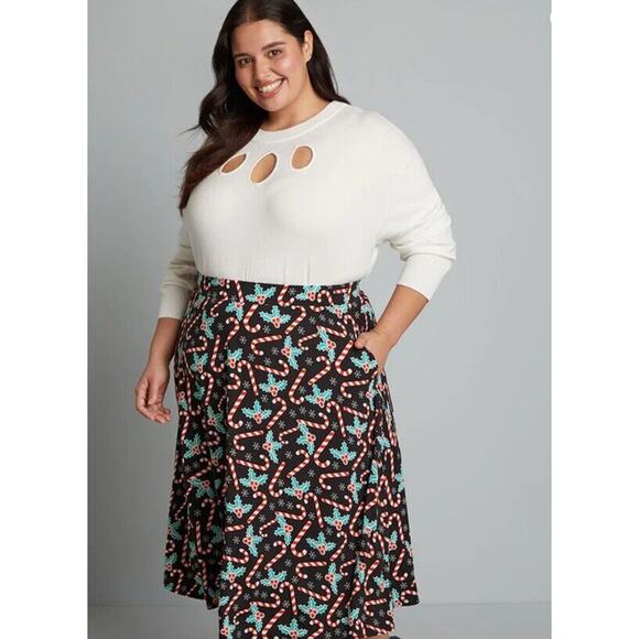 Sz L Large • ModCloth Mod Cloth Candy Cane Holiday Christmas Skirt w/ Pocket NWT - Picture 3 of 7